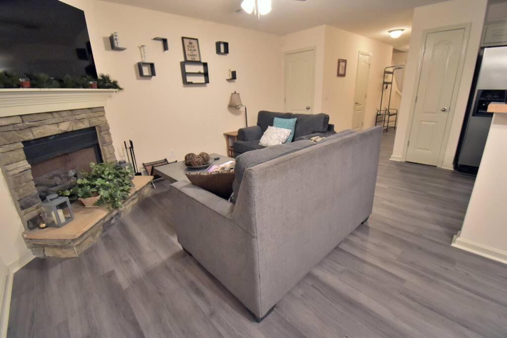 Cozy Renovated Winder Townhouse Traveller Awards 2025 Winner エクステリア 写真