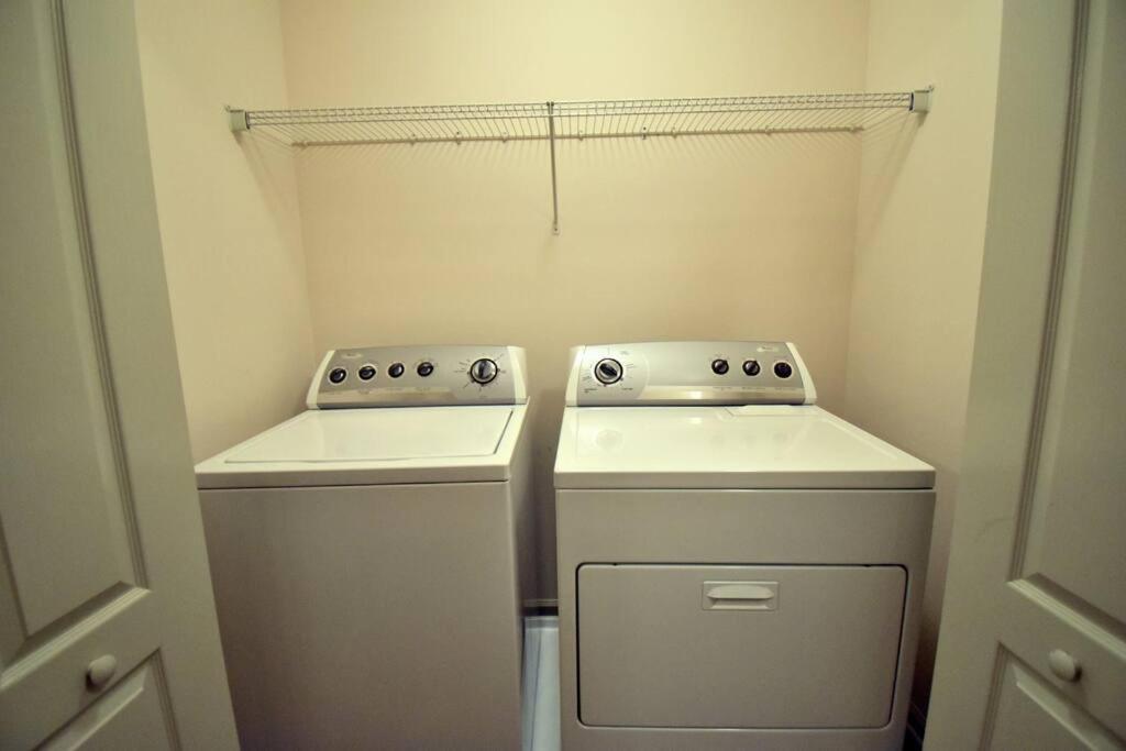 Cozy Renovated Winder Townhouse Traveller Awards 2025 Winner エクステリア 写真